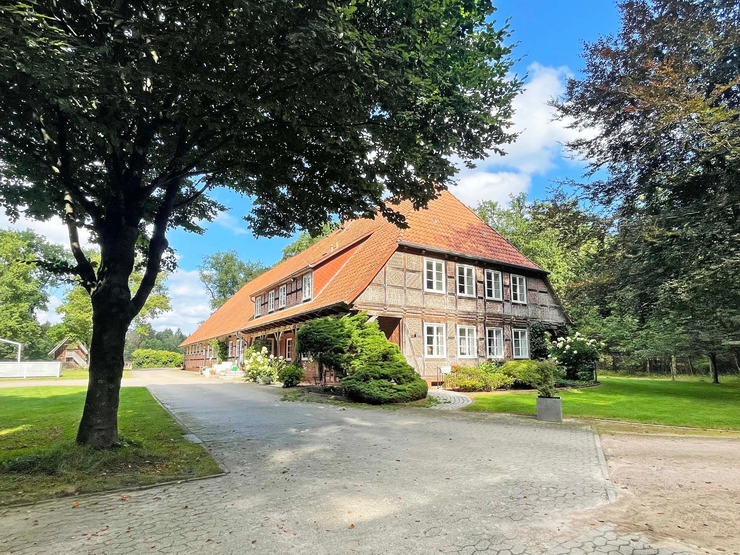 Einfamilienhaus zum Kauf 2.450.000 € 10 Zimmer 400 m²<br/>Wohnfläche 76.000 m²<br/>Grundstück Wesel Undeloh 21274