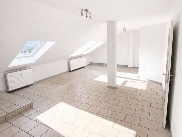 Wohnung zum Kauf 245.000 € 3 Zimmer 93 m² 3. Geschoss Gelnhausen Gelnhausen 63571