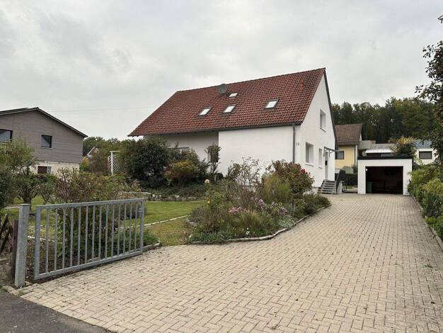 Einfamilienhaus zum Kauf provisionsfrei 577.000 € 6 Zimmer 199 m² 909 m² Grundstück Gunzendorf 96155