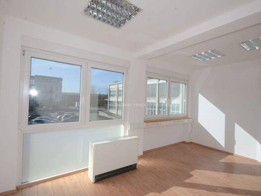 Büro zur Miete provisionsfrei 2 Zimmer 54,5 m² Bürofläche teilbar von 21,3 m² bis 64,5 m² Frechen 50226