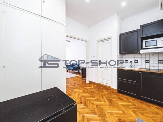 Wohnung zur Miete 850 € 37 m² 2. Geschoss Trg