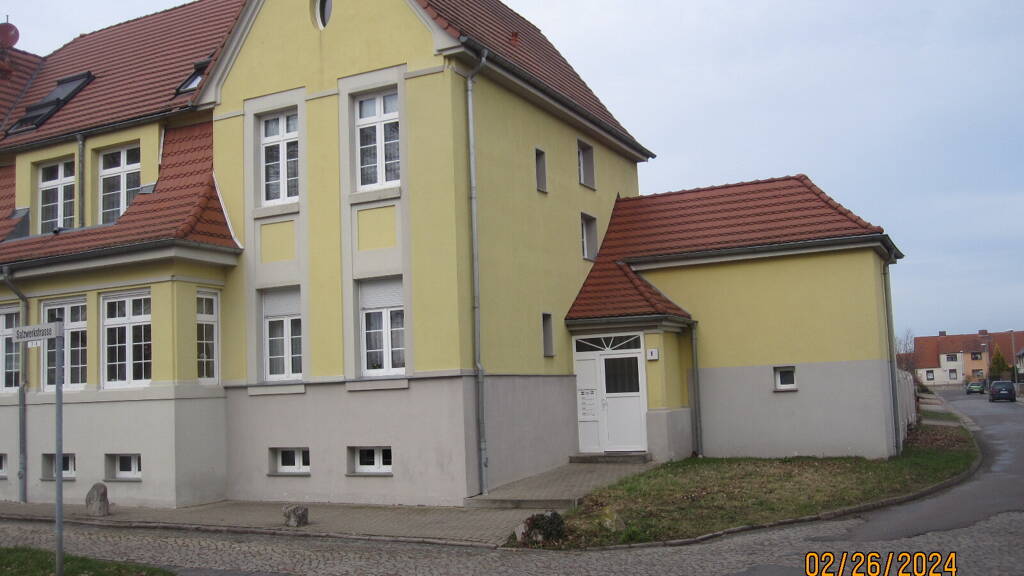 Mehrfamilienhaus zum Kauf als Kapitalanlage geeignet 220.000 € 190 m² 800 m² Grundstück Staßfurt 39418