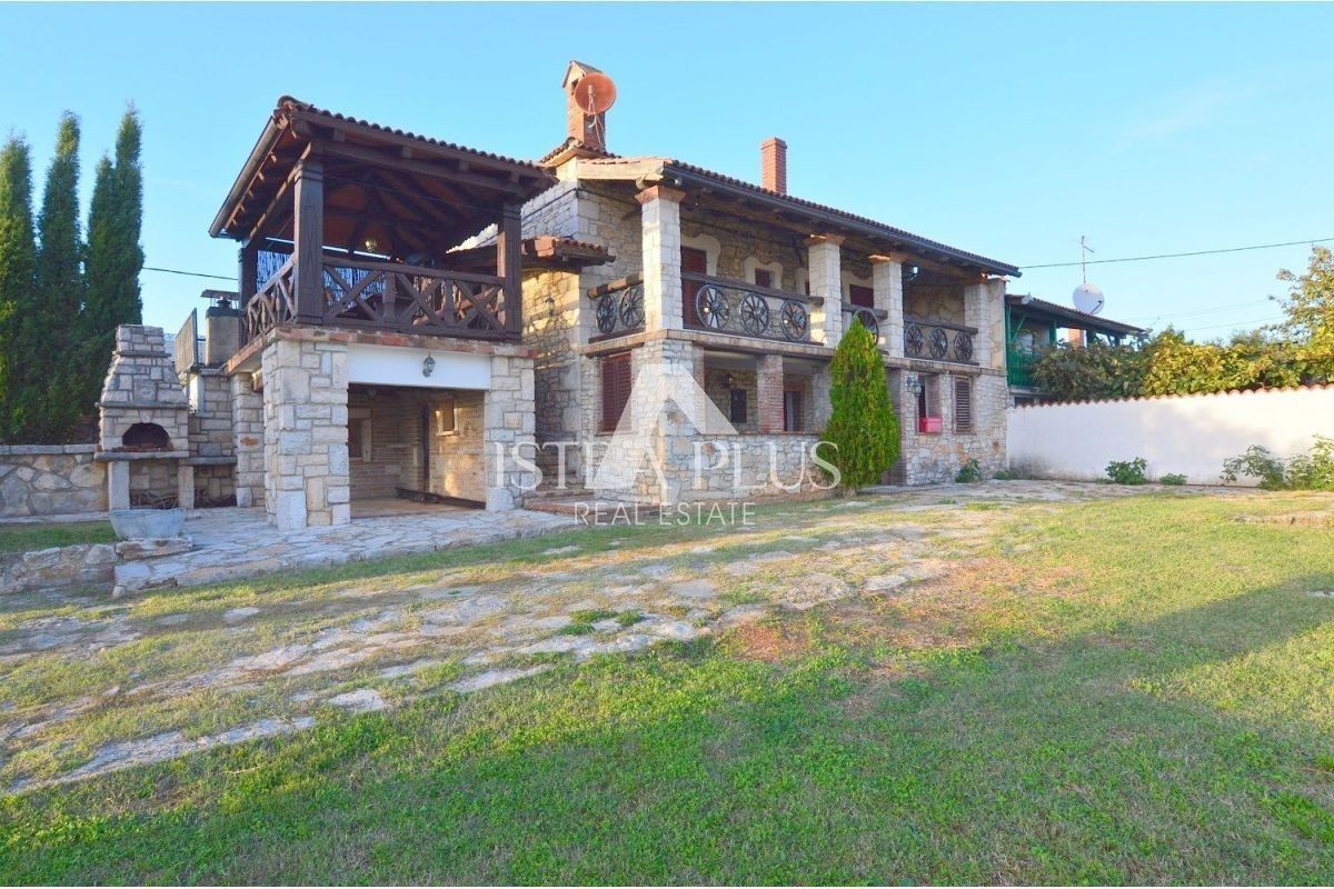 Haus zum Kauf 260.000 € 2 Zimmer 140 m²<br/>Wohnfläche 418 m²<br/>Grundstück Porec center