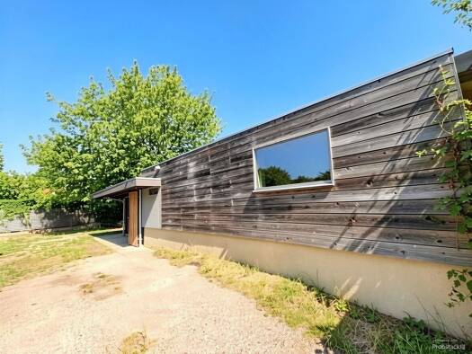Haus zum Kauf 395.000 € 5 Zimmer 120 m² 600 m² Grundstück Am Stadion 7 Dachwig 99100