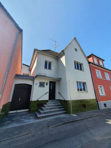 Haus zur Miete 1.700 € 6 Zimmer 145 m² 200 m² Grundstück frei ab 15.08.2025 Witterschlick Alfter 53347