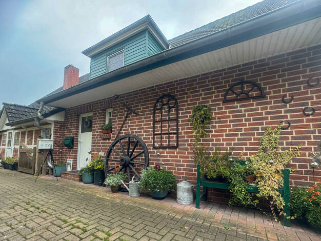 Mehrfamilienhaus zum Kauf 519.900 € 7 Zimmer 269 m² 3.379 m² Grundstück Süderwisch 9 Otterndorf 21762