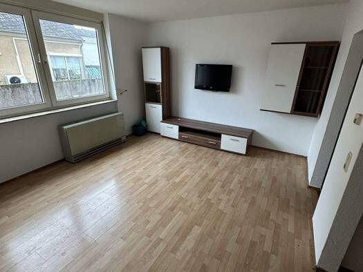 Studio zur Miete 350 € 1 Zimmer 26 m² frei ab sofort Zeughausstraße 8 Trier-Nord Trier 54292