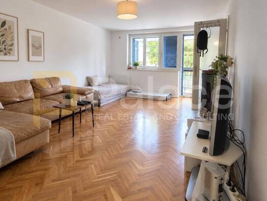 Wohnung zur Miete 1.150 € 3 Zimmer 164 m² 1. Geschoss Šibenik 22000
