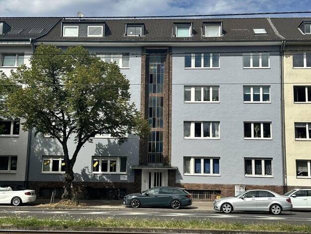 Wohnung zum Kauf provisionsfrei 670.000 € 9 Zimmer 203 m² EG Aachener Straße 450 Braunsfeld Köln 50933