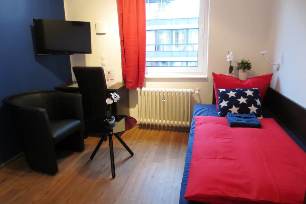 Wohnung zur Miete Wohnen auf Zeit 890 € 1 Zimmer 18 m²<br/>Wohnfläche ab sofort<br/>Verfügbarkeit Löhrstraße Mitte 1 Koblenz 56068