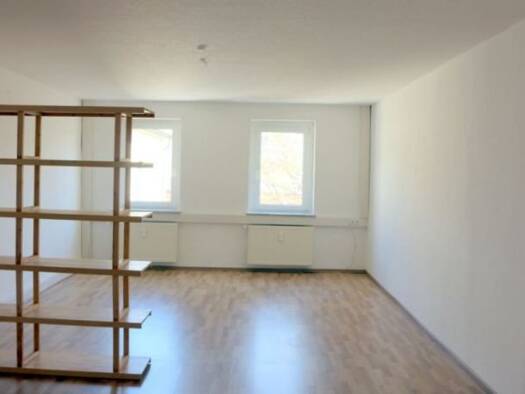 WG-Zimmer zur Miete 200 € 34 m² 3. Geschoss frei ab sofort Franckestraße 1 Innenstadt Halle (Saale) 06110