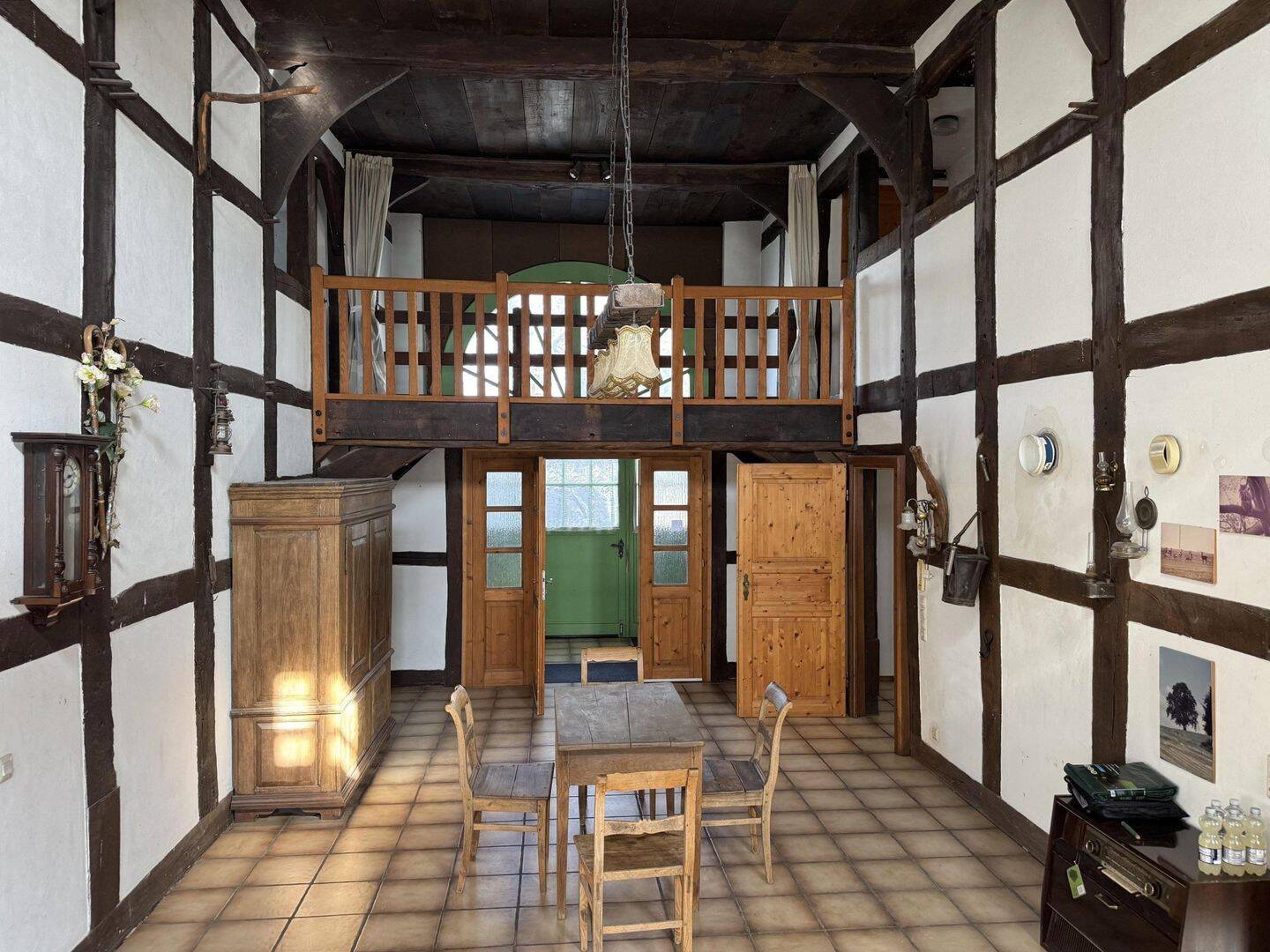 Immobilie in Detmold - Denkmalgeschütztes Fachwerkjuwel - 1994 aufwendig und liebevoll kernsaniert - Bild 3