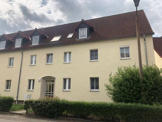 Wohnung zur Miete 420 € 2 Zimmer 52 m² frei ab sofort Böhlen 04564