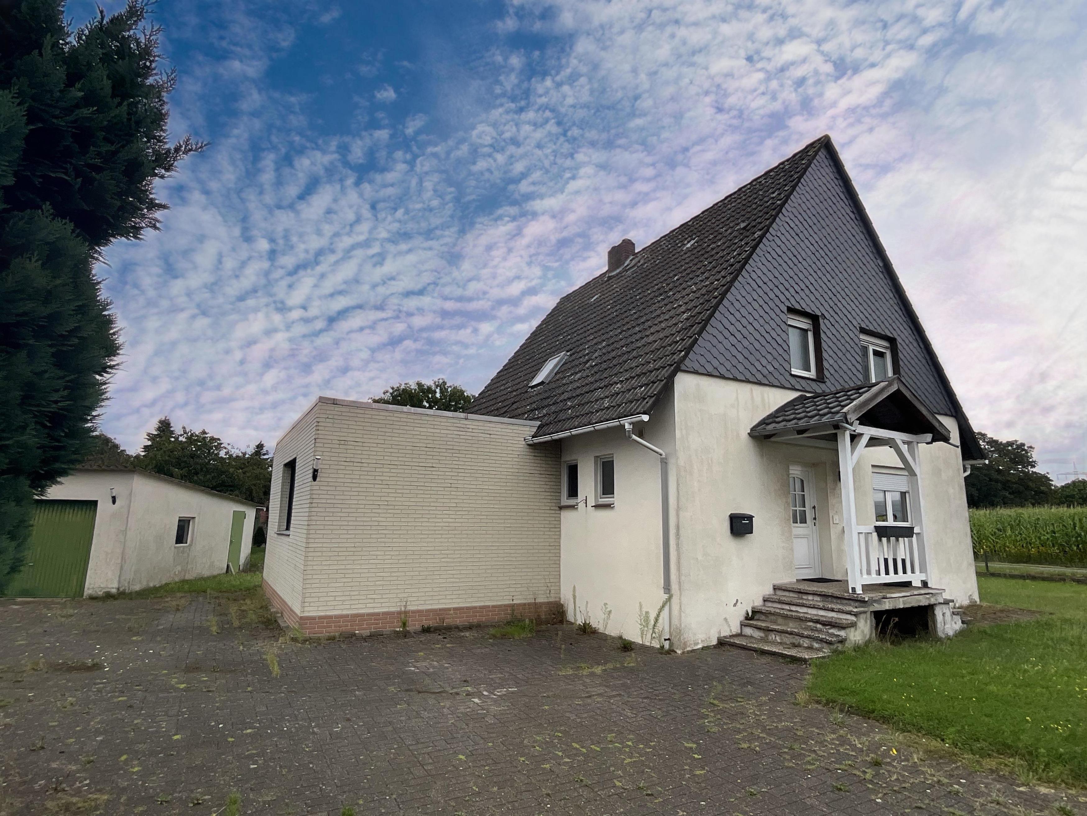 Einfamilienhaus zum Kauf 144.800 € 6 Zimmer 140 m²<br/>Wohnfläche 1.168 m²<br/>Grundstück Sehnsen Steyerberg 31595