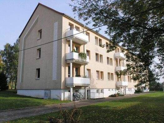 Wohnung zur Miete 350 € 2 Zimmer 47 m² Friedrichswerth 99869