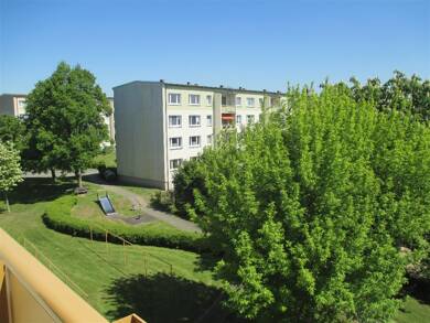 Wohnung zur Miete 342 € 3 Zimmer 58,9 m² 3. Geschoss frei ab 01.07.2025 Maienweg 46 Tinz Gera 07546
