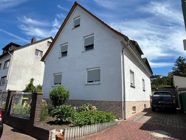 Einfamilienhaus zum Kauf 870.000 € 7 Zimmer 190 m²<br/>Wohnfläche 378 m²<br/>Grundstück Bad Vilbel Bad Vilbel 61118