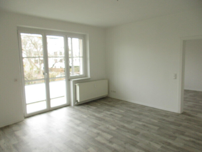 Wohnung zur Miete 415 € 3 Zimmer 66,9 m²<br/>Wohnfläche 1.<br/>Geschoss 01.01.2025<br/>Verfügbarkeit Johannes-Münze-Str. 10 Siedlung Cracau Magdeburg 39114