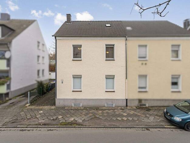 Doppelhaushälfte zum Kauf 184.700 € 4 Zimmer 125,4 m² 303 m² Grundstück Rauxel Castrop-Rauxel 44579