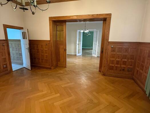 Villa zum Kauf provisionsfrei 2.295.000 € 10 Zimmer 410 m² 2.019 m² Grundstück Lankwitz Steglitz-Zehlendorf 12247