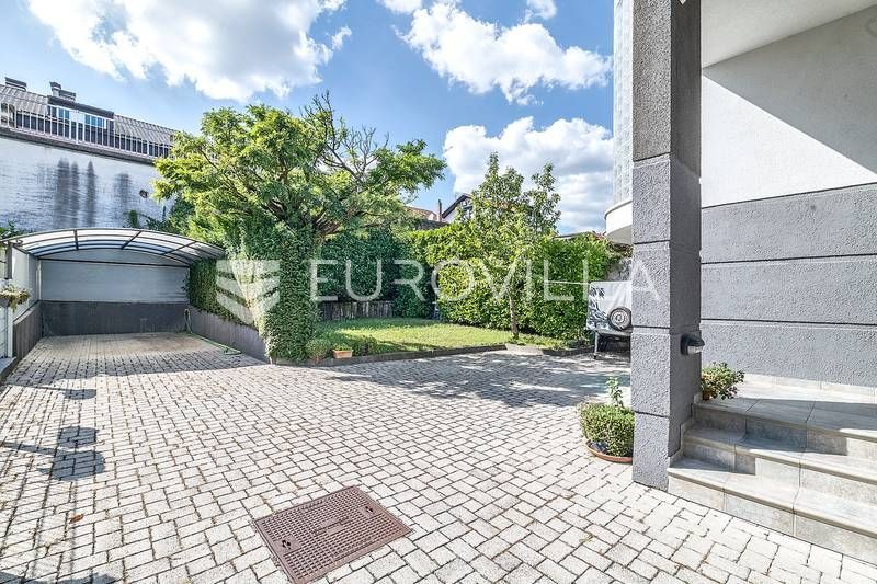 Haus zum Kauf 760.000 € 4 Zimmer 305 m²<br/>Wohnfläche Jasenik Maksimir 10000