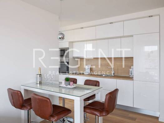 Wohnung zur Miete 550 € 2 Zimmer Okrug