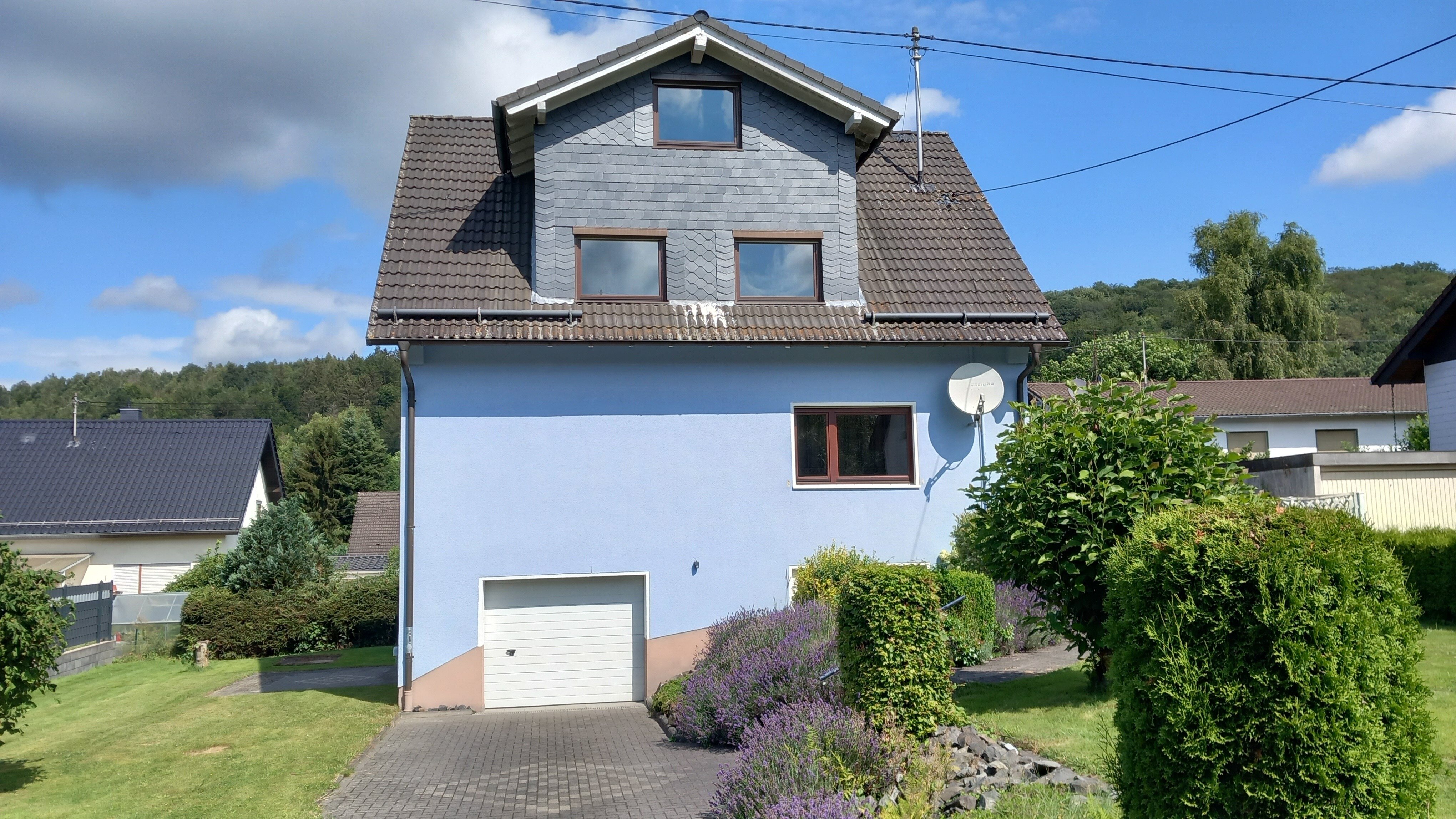 Mehrfamilienhaus zum Kauf provisionsfrei 170.000 € 9 Zimmer 150 m²<br/>Wohnfläche 777 m²<br/>Grundstück ab sofort<br/>Verfügbarkeit Atzelgift 57629