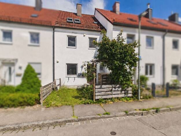 Reihenmittelhaus zum Kauf 449.000 € 5 Zimmer 121 m² 153 m² Grundstück frei ab sofort Haunstetten Haunstetten - Siebenbrunn 86179
