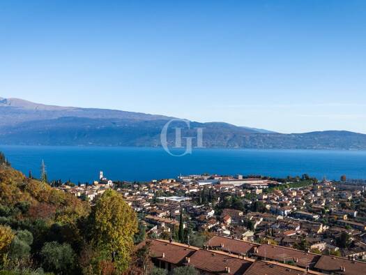 Penthouse zum Kauf 2.500.000 € 5 Zimmer 152,6 m² 1. Geschoss frei ab sofort Via S. Ambrogio Toscolano Maderno 25088