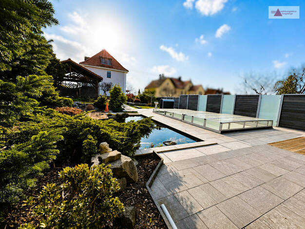 Villa zum Kauf 339.000 € 10 Zimmer 195 m² 1.000 m² Grundstück Werdau Werdau 08412