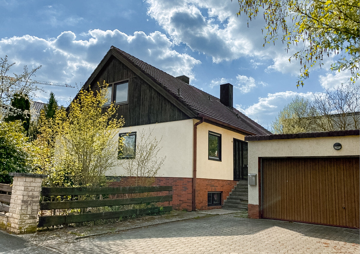 Einfamilienhaus zum Kauf 369.000 € 5 Zimmer 100 m²<br/>Wohnfläche 925 m²<br/>Grundstück Gräfenberg Gräfenberg 91322