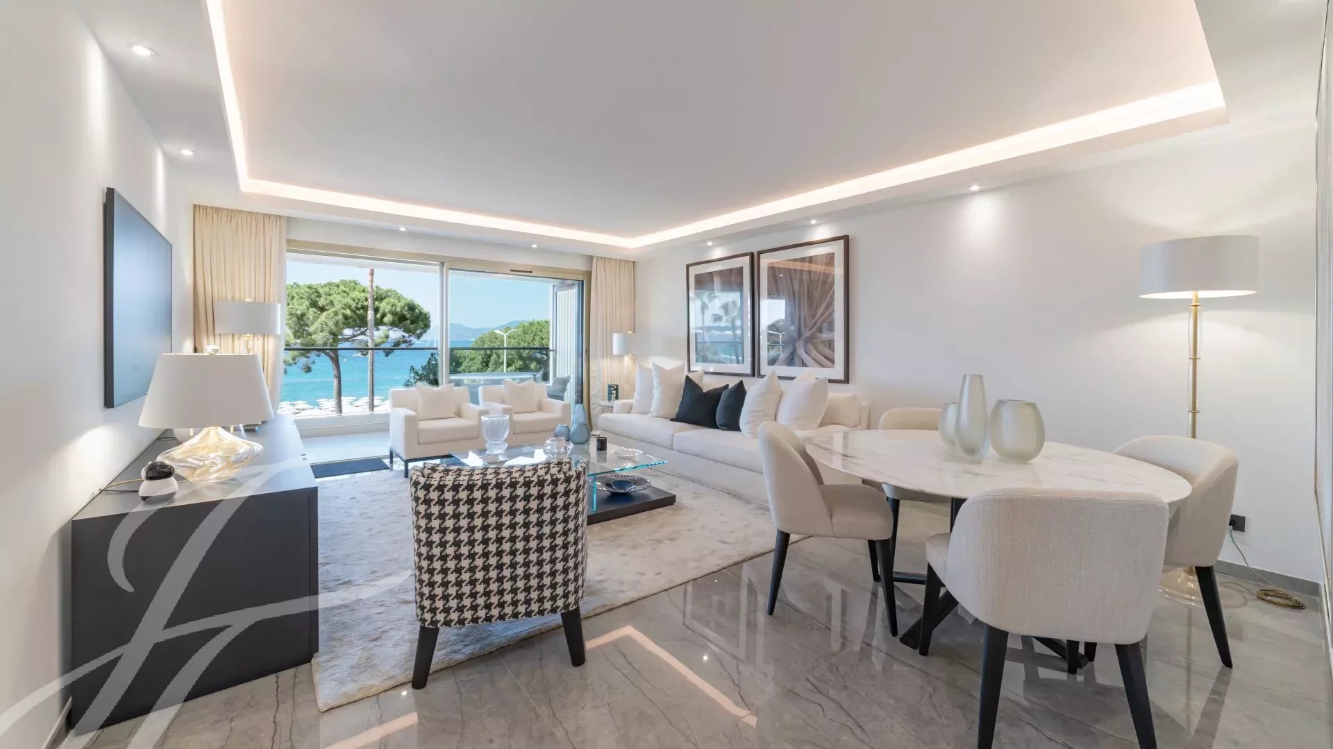 Apartment zum Kauf provisionsfrei 3.990.000 € 3 Zimmer 87,5 m²<br/>Wohnfläche 3.<br/>Geschoss Croisette-Palm-Beach Cannes 06400