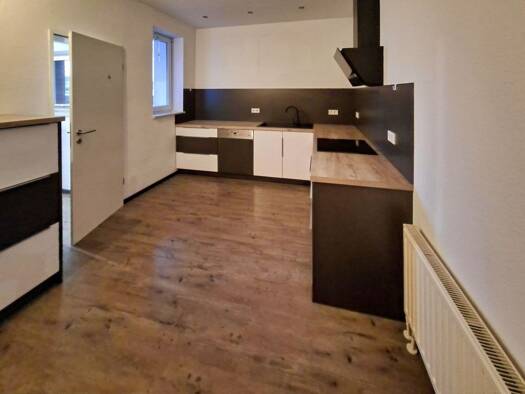 Doppelhaushälfte zum Kauf 195.000 € 3 Zimmer 96 m² 195 m² Grundstück frei ab sofort Bant Wilhelmshaven 26382