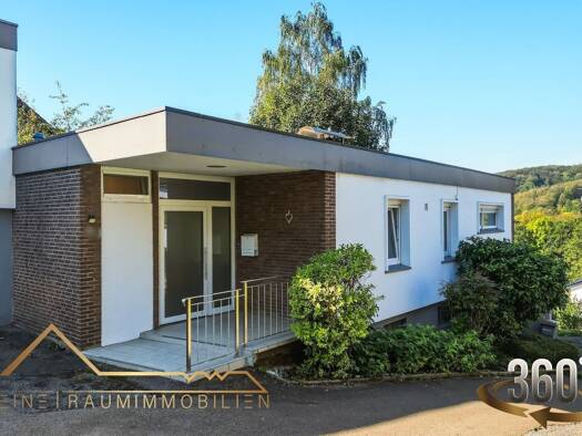 Doppelhaushälfte zum Kauf 239.000 € 4 Zimmer 93 m² 630 m² Grundstück frei ab 01.12.2026 Vlotho Vlotho 32602