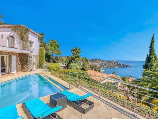 Einfamilienhaus zum Kauf 2.650.000 € 6 Zimmer 231 m² 1.050 m² Grundstück LE TRAYAS 83700