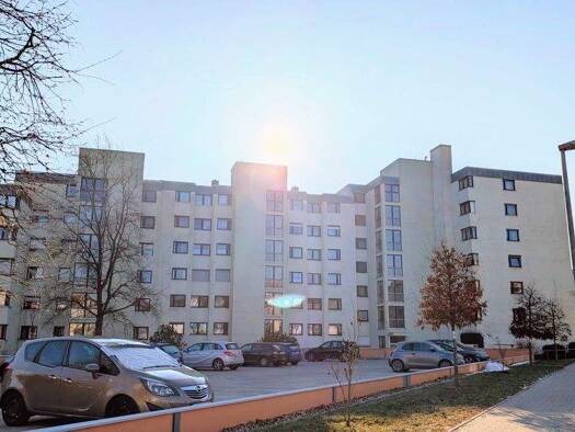 Wohnung zum Kauf 249.900 € 3,5 Zimmer 80 m² 1. Geschoss Roter Hügel Bayreuth 95445