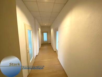 Wohnung zur Miete 450 € 4 Zimmer 83 m² 1. Geschoss frei ab sofort Vordere Gellertstr. 1 Haselbrunn Plauen 08525