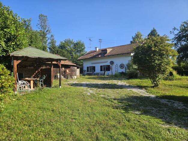Einfamilienhaus zum Kauf 790.000 € 4 Zimmer 120 m² 1.720 m² Grundstück Krottenmühl Söchtenau 83139