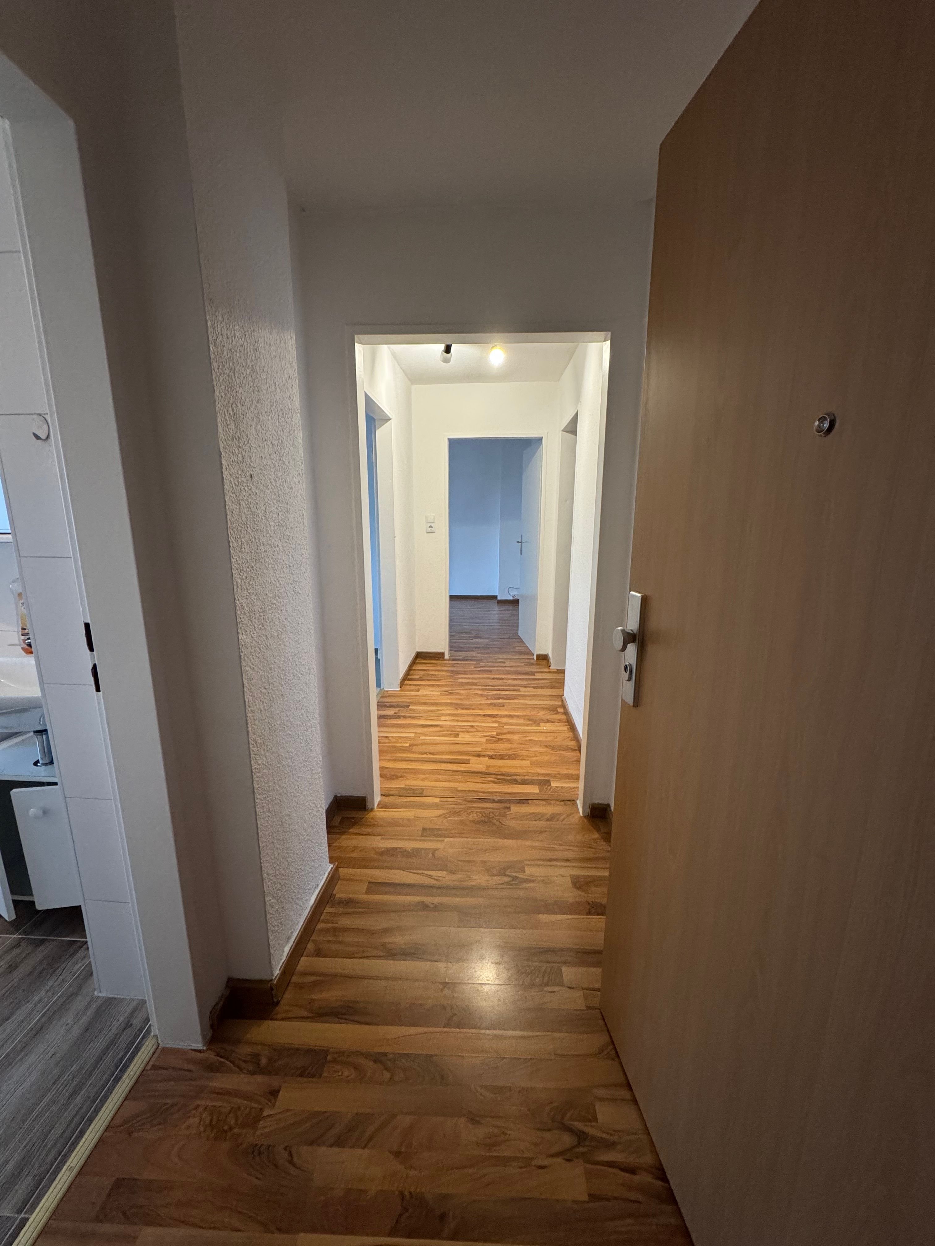 Wohnung zur Miete 970 € 3 Zimmer 75 m²<br/>Wohnfläche 3.<br/>Geschoss ab sofort<br/>Verfügbarkeit Innenstadt Hanau 63450