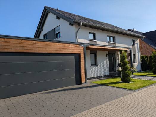 Einfamilienhaus zum Kauf 945.000 € 4 Zimmer 153,3 m² 554 m² Grundstück frei ab 01.09.2026 Ludwigsfelde Ludwigsfelde 14974