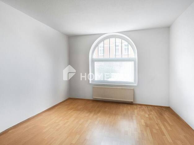 Wohnung zum Kauf 93.000 € 2 Zimmer 60,6 m² EG Freiberg Freiberg 09599
