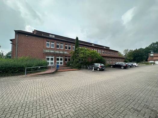 Bürofläche zur Miete 400 m² Bürofläche teilbar ab 400 m² Quickborn 25451