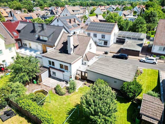 Haus zum Kauf 295.000 € 5 Zimmer 150 m² 585 m² Grundstück Niederkaufungen Kaufungen 34260