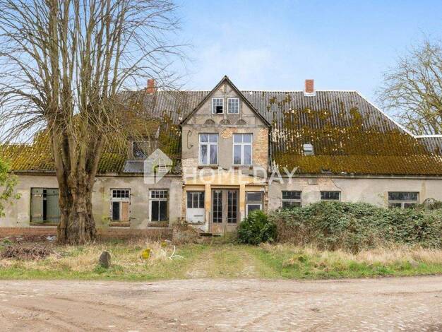 Mehrfamilienhaus zum Kauf 199.999 € 25 Zimmer 708 m² 11.753 m² Grundstück Goldbeck 23948