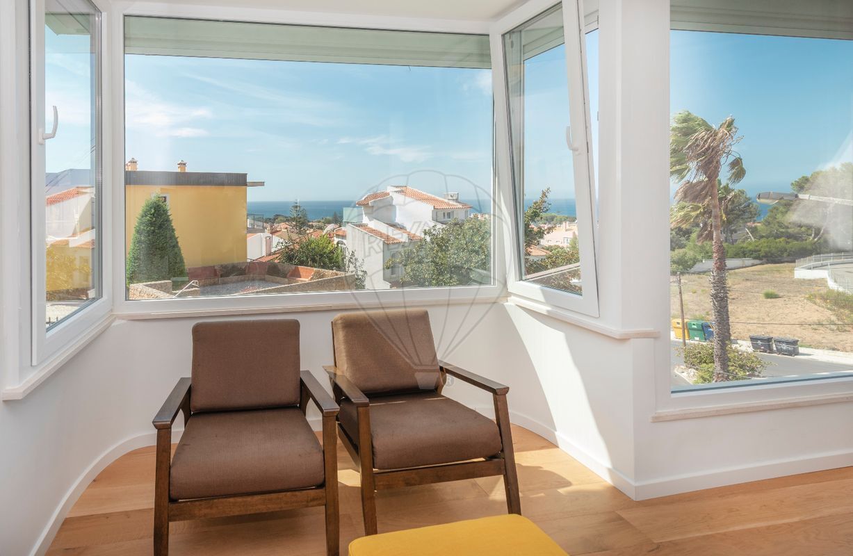 Villa zum Kauf 2.370.000 € 318 m²<br/>Wohnfläche 220 m²<br/>Grundstück Lisboa, Carcavelos e Parede 2775-191