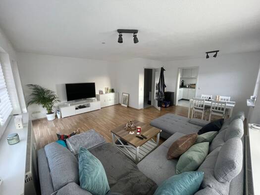 Wohnung zur Miete 770 € 2,5 Zimmer 68 m² Geschoss 1/3 frei ab 01.02.2026 Dörnach Pliezhausen 72124