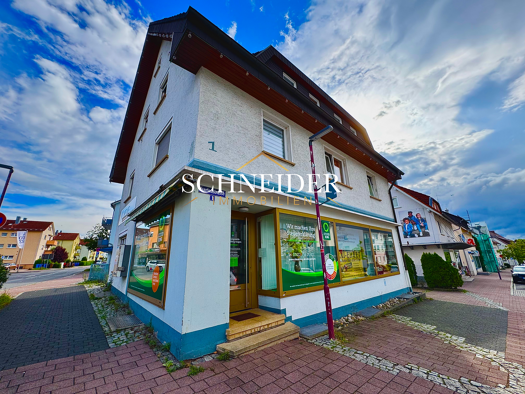 Mehrfamilienhaus zum Kauf als Kapitalanlage geeignet 386.000 € 10 Zimmer 132 m² 562 m² Grundstück Sulgen Schramberg 78713