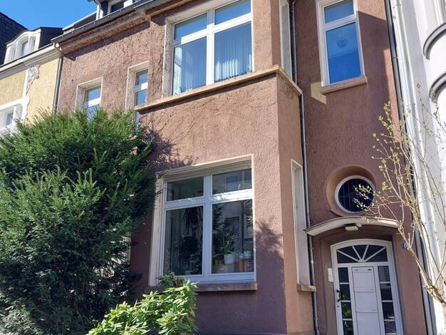 Wohnung zur Miete 876 € 3,5 Zimmer 71,8 m² Dachgeschoss, 3. Geschoss Hektorstraße 6 Rüttenscheid Essen 45131