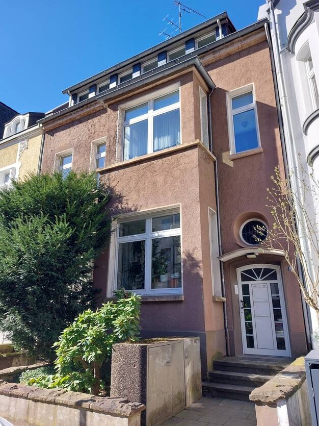 Wohnung zur Miete 876 € 3,5 Zimmer 71,8 m² Dachgeschoss, 2. Geschoss frei ab 16.07.2025 Hektorstraße 6 Rüttenscheid Essen 45131