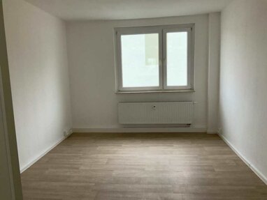 Wohnung zur Miete 322 € 2 Zimmer 48,7 m² 1. Geschoss frei ab 01.01.2025 Hans-Weigel-Str. 7 Engelsdorf Leipzig 04319